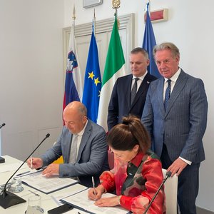 immagine anteprima per la notizia: arpa fvg e arso firmano l’accordo di cooperazione sui temi amb...