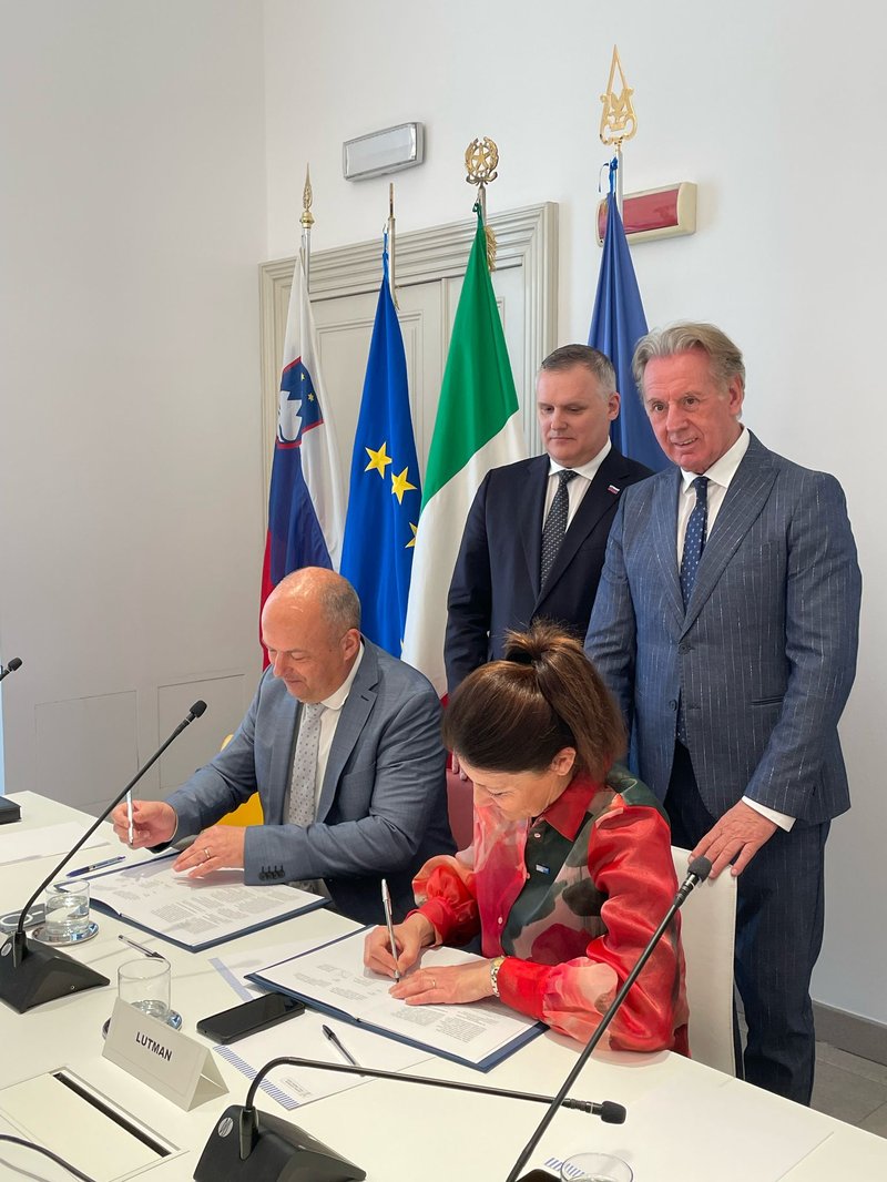 immagine anteprima per la notizia: arpa fvg e arso firmano l’accordo di cooperazione sui temi amb...