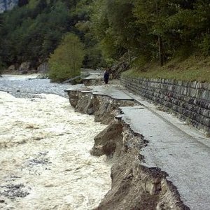 immagine anteprima per la notizia: vent’anni fa la tragica alluvione in valcanale. dal ricordo de...