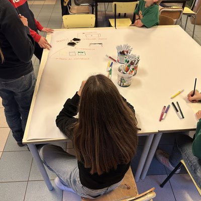 immagine contenuta nella pagina: parlando di smartphone al ricreatorio ricceri