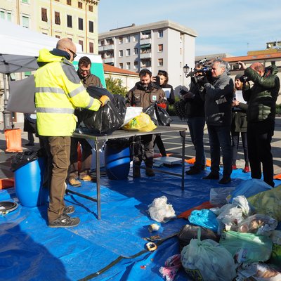 immagine contenuta nella pagina: torna “rifiuti in piazza”. sabato 22/10 appuntamento a san giorg...