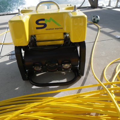rov (remotely operated vehicle)
