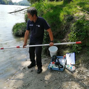 immagine anteprima per la notizia: colorazione anomala delle acque del fiume isonzo